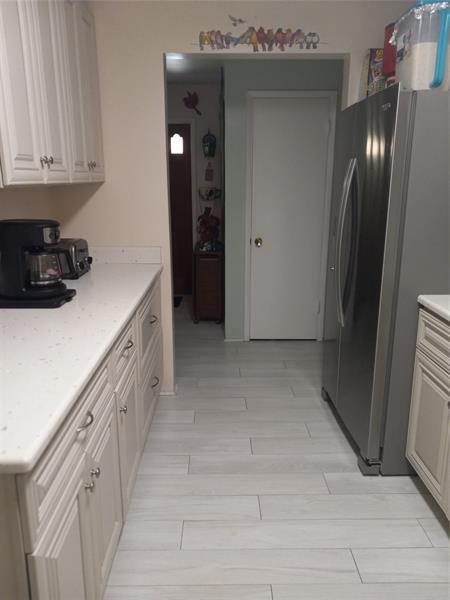 3 of 12 - 3034 Grant St, Hollywood, FL