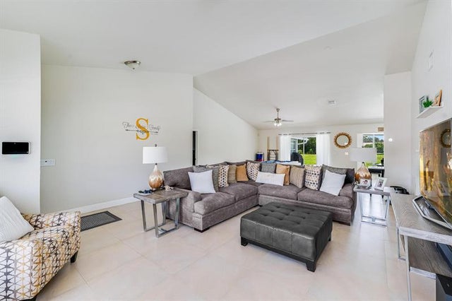 4 of 44 - 1911 Nw 80th Ave, Margate, FL