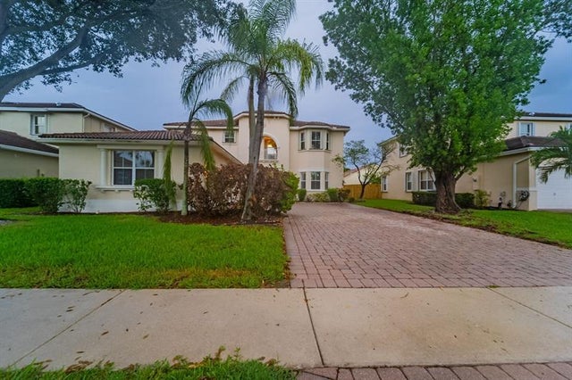 2 of 42 - 6342 Ethan Dr, Lake Worth, FL