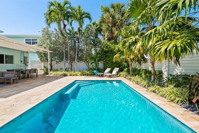 3 of 41 - 3321 Ne 16th Ct, Fort Lauderdale, FL
