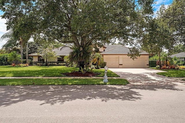 2 of 57 - 4150 Sw 106th Ter, Davie, FL
