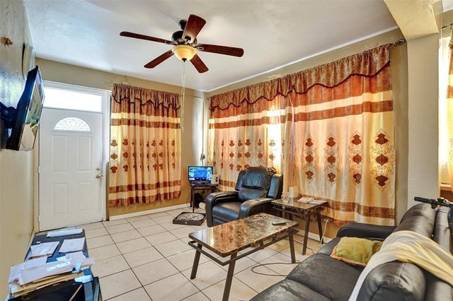 5 of 36 - 57 Nw 68th St, Miami, FL