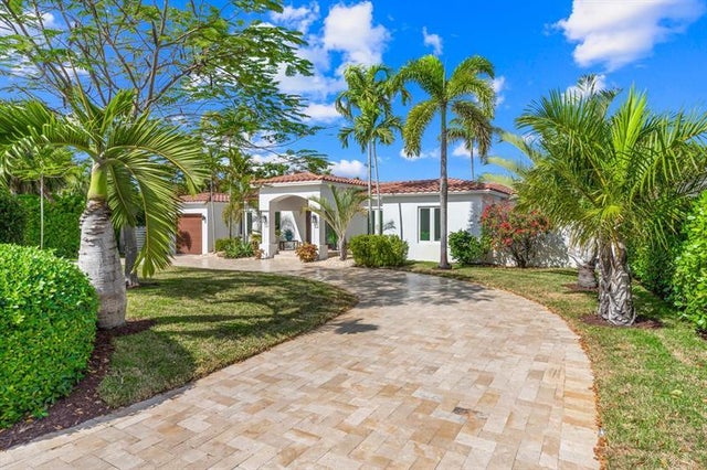 3 of 57 - 2317 Ne 12th St, Fort Lauderdale, FL