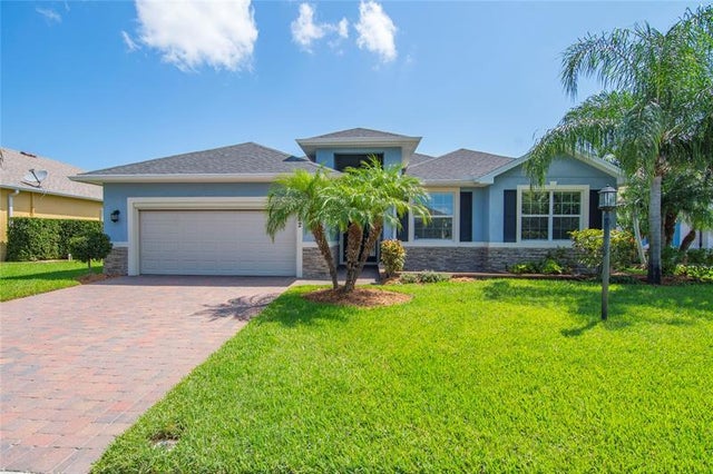 3 of 52 - 582 Gossamer Wing Way, Sebastian, FL