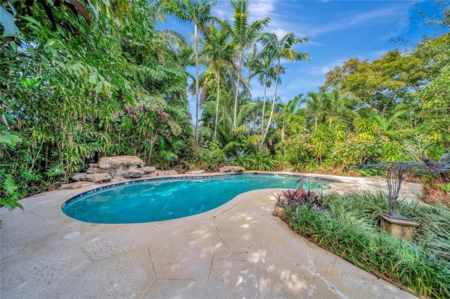 3 of 72 - 5900 Cypress Rd, Plantation, FL
