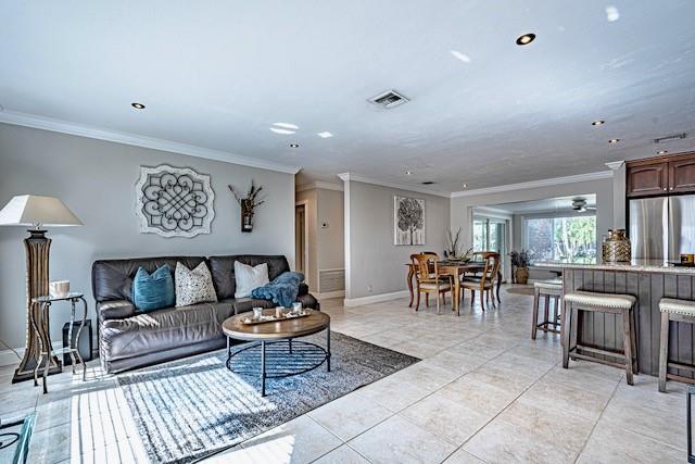 4 of 39 - 1131 Se 5th Ave, Pompano Beach, FL