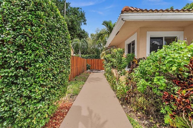 2 of 57 - 10180 Nw 5th St, Plantation, FL