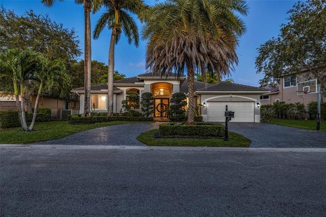 1 of 69 - 385 Nw 118th Ave, Coral Springs, FL