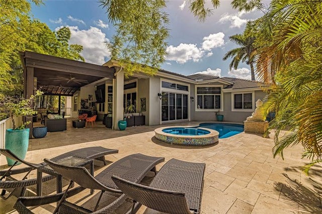 3 of 69 - 385 Nw 118th Ave, Coral Springs, FL