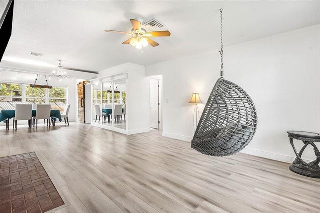 1 of 41 - 3250 Sw 12th Ave, Fort Lauderdale, FL