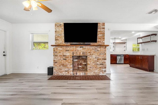 2 of 41 - 3250 Sw 12th Ave, Fort Lauderdale, FL