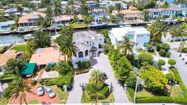 2 of 36 - 2615 E Las Olas Blvd, Fort Lauderdale, FL