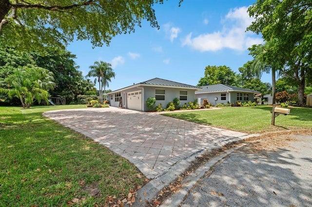 2 of 36 - 120 Nw 88th Way, Coral Springs, FL