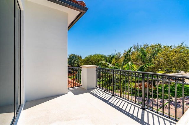 4 of 58 - 5903 Sw 54th Ct, Davie, FL