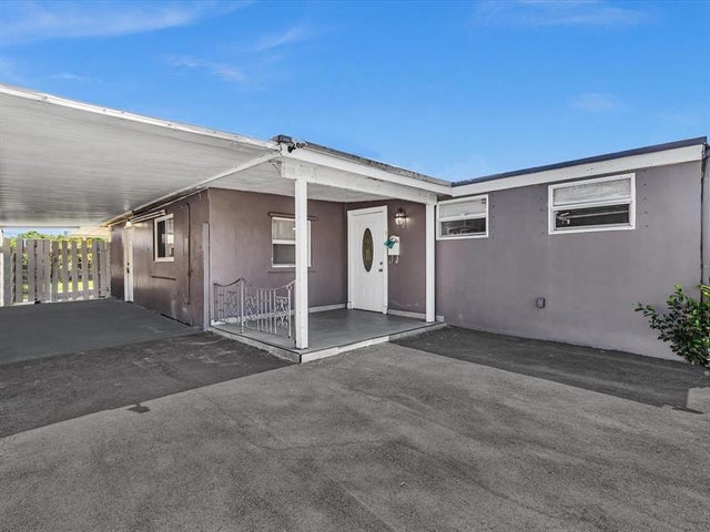 2 of 63 - 6661 Meade St, Hollywood, FL