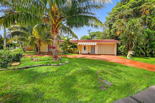 3 of 53 - 1110 Se 7th St, Deerfield Beach, FL