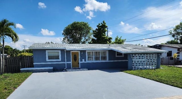2 of 26 - 4900 Nw 15th St, Lauderhill, FL