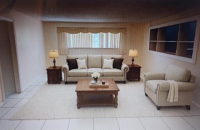 5 of 26 - 4900 Nw 15th St, Lauderhill, FL