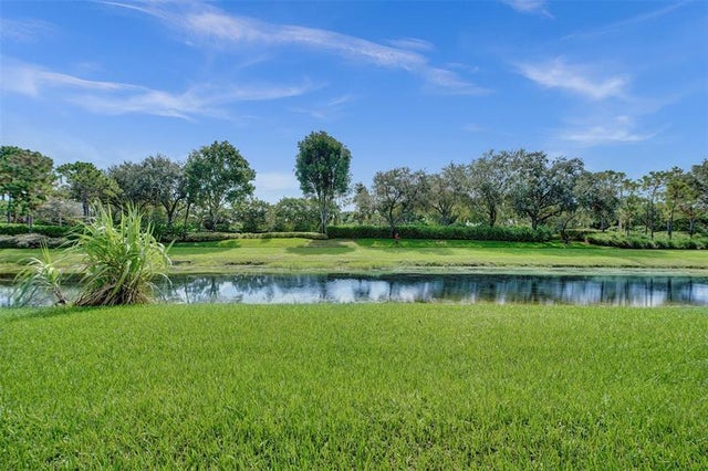 4 of 40 - 3660 Birch Terrace, Davie, FL