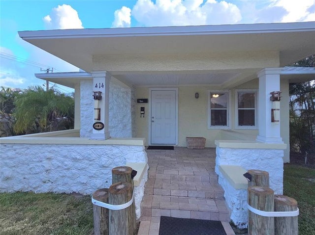 2 of 24 - 414 Ardmore Rd, West Palm Beach, FL