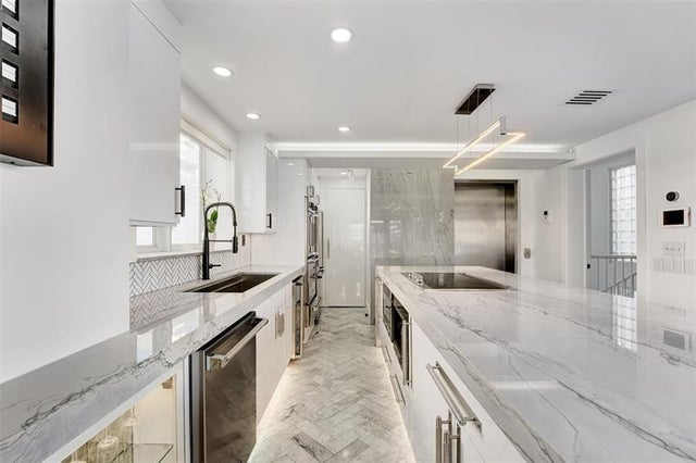 4 of 94 - 124 11th St, Miami Beach, FL