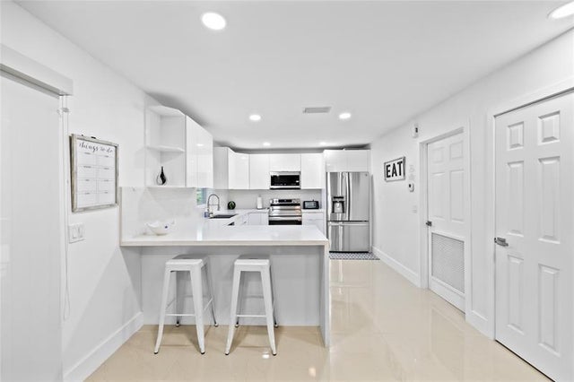 5 of 26 - 6431 Nw 34th Ave, Fort Lauderdale, FL