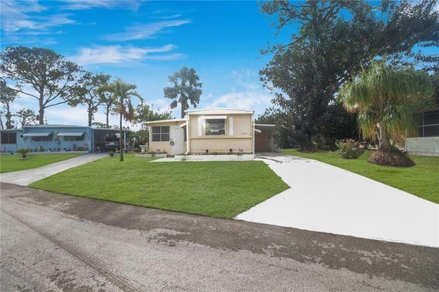 3 of 22 - 4166 2nd Court, Lantana, FL