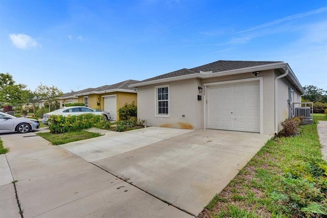 1 of 40 - 4332 Nw 1st Ter, Deerfield Beach, FL