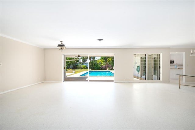 5 of 38 - 232 Codrington Dr, Lauderdale By The Sea, FL