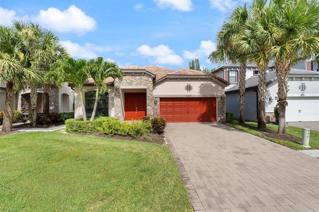 1 of 27 - 5607 Sandbirch Way, Lake Worth, FL