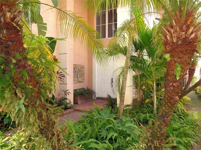 5 of 20 - 7264 Nw 19th Ct, Hollywood, FL
