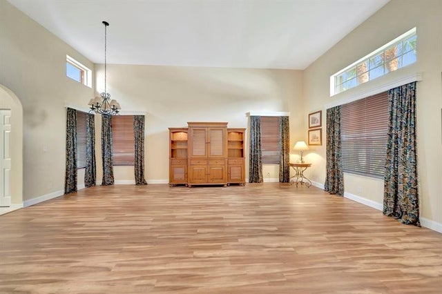 5 of 54 - 16412 Diamond Pl, Weston, FL