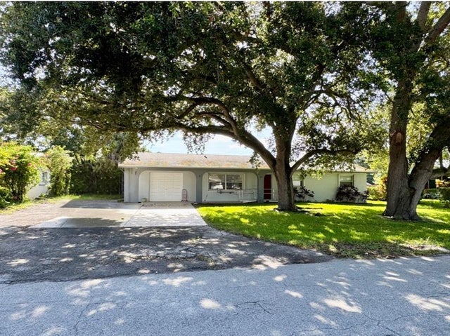 1 of 19 - 3474 Southern Pines Dr, Fort Pierce, FL