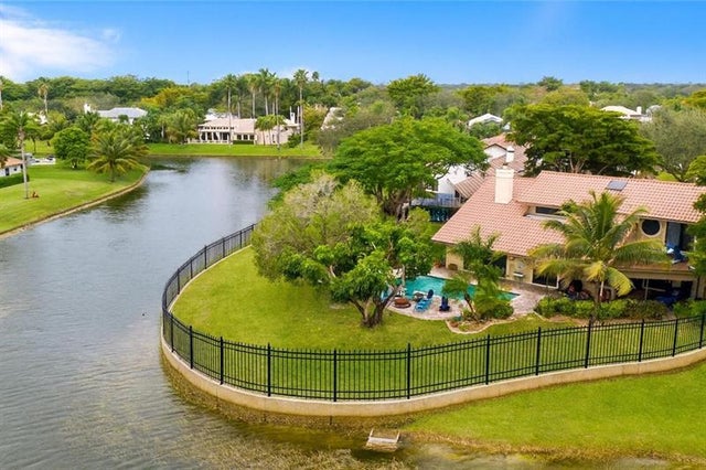 4 of 56 - 10320 Nw 6th St, Coral Springs, FL