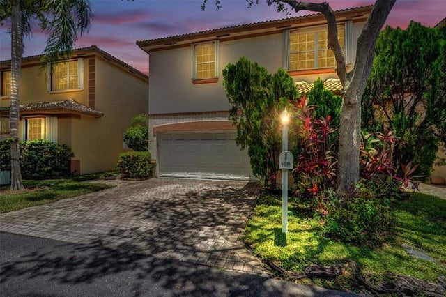2 of 64 - 1251 Hayes, Hollywood, FL
