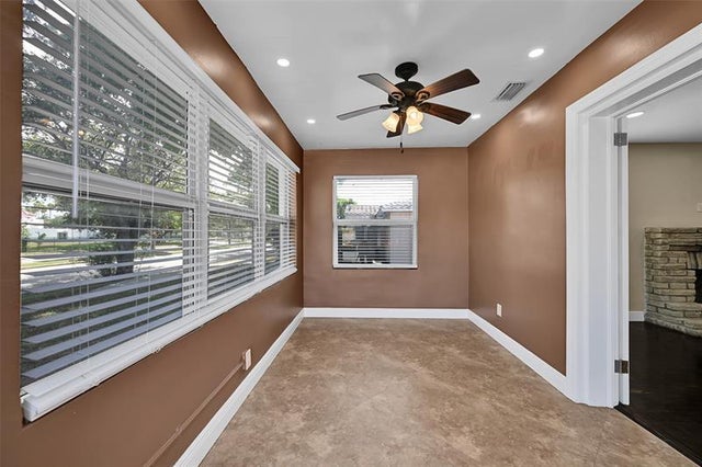 4 of 49 - 301 Sw 17th St, Fort Lauderdale, FL