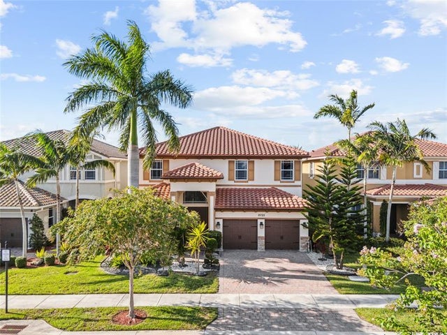 2 of 43 - 9725 Blue Isle Bay, Parkland, FL