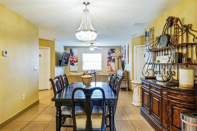 2 of 10 - 210 Sw 3rd Ct, Deerfield Beach, FL