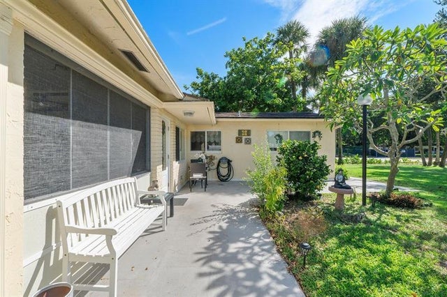 3 of 34 - 410 Sw Natura Ave, Deerfield Beach, FL