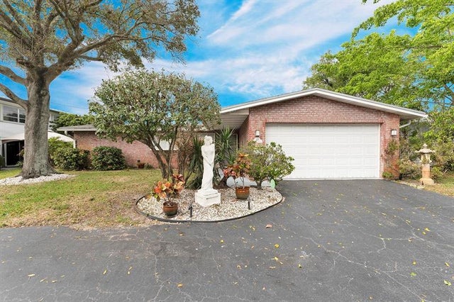 2 of 41 - 5611 Ne 16th Ave, Fort Lauderdale, FL