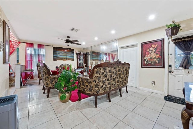 5 of 22 - 2651 Nw 42nd Ave, Lauderhill, FL