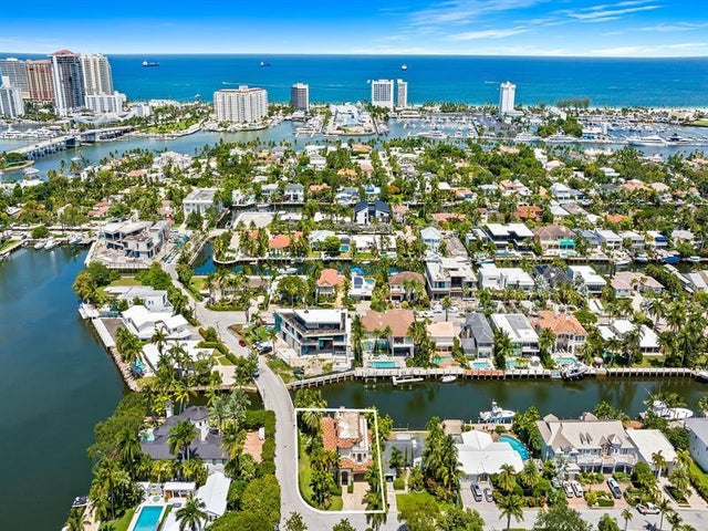 1 of 49 - 500 Flamingo Dr, Fort Lauderdale, FL