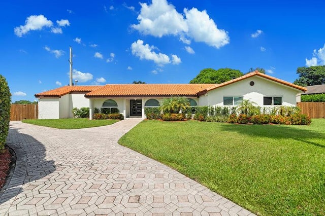 1 of 52 - 11544 Sw 98th Pl, Miami, FL