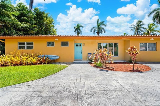 2 of 23 - 1316 Madison St, Hollywood, FL