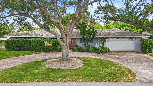 2 of 49 - 2740 Ne 34th St, Fort Lauderdale, FL