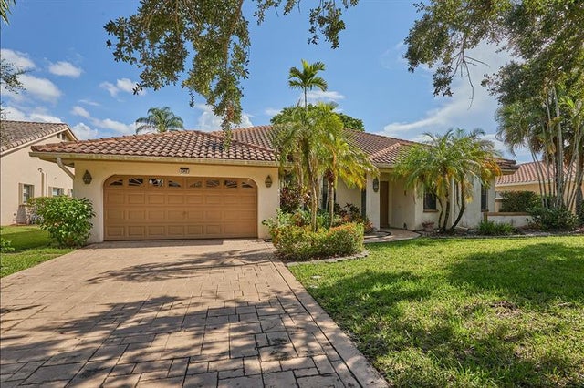 1 of 38 - 9342 Nw 10th St, Plantation, FL
