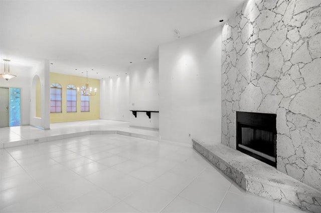 5 of 38 - 9342 Nw 10th St, Plantation, FL