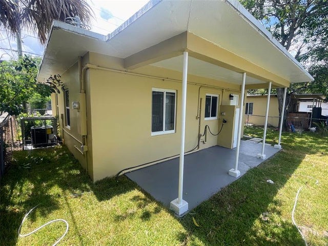 5 of 22 - 712 Nw 17th Ave, Fort Lauderdale, FL