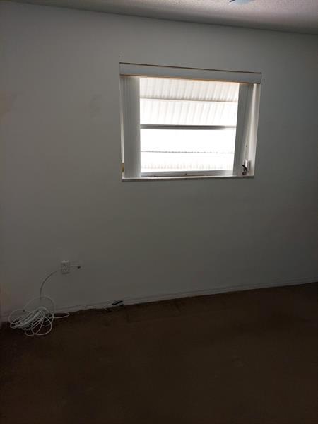 4 of 35 - 1011 Nw 45th Ct, Fort Lauderdale, FL