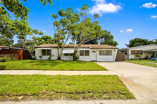 1 of 1 - 7070 Liberty St, Hollywood, FL